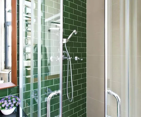 On - Center Διαμέρισμα *