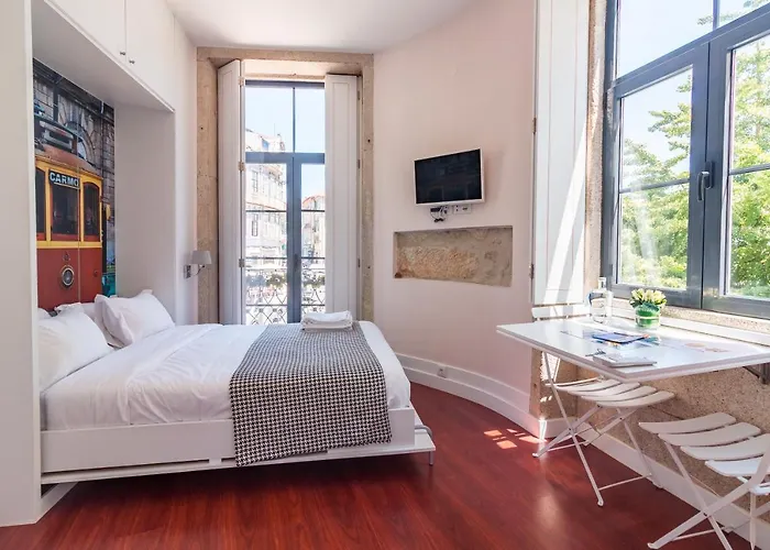 On - Center Apartman *