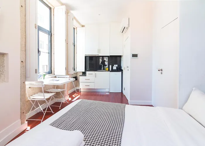 On - Center * Oporto